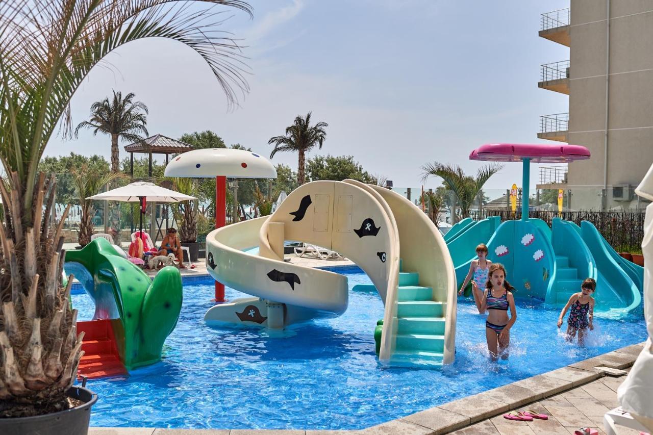 Crazy Sea View 1Br Apartment Spa Pools Resort Мамая Екстериор снимка